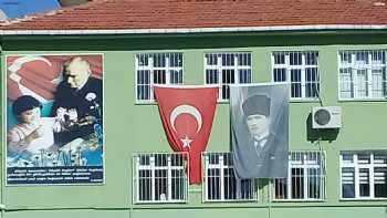 Şehit Astsubay Hilmi Öz İlkokulu