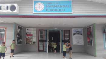 Harmandalı İlkokulu