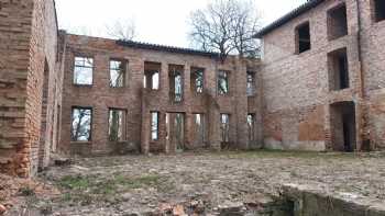 Ruine der pommerschen Fürstenburg „Haus Demmin“