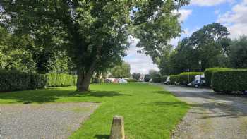 Riverside Caravan Park