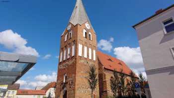 Neukalen evangelische Kirche St. Johannes