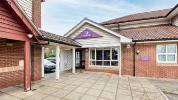 Premier Inn Braintree (A120) hotel