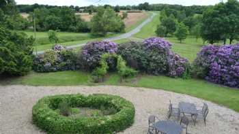 Crondon Park Farmhouse Bed and Breakfast