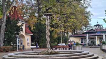 Der Weg der Sole aus der Erde-Brunnen, Bad Rothenfelde (1973)