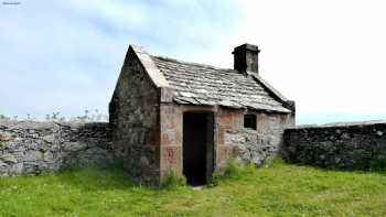 Nether kirkyard