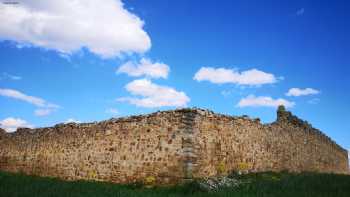 Castillo-palacio de los condes de Benavente