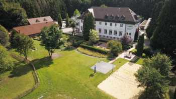 Bildungs und Begegnungshaus Jugendkloster Ahmsen