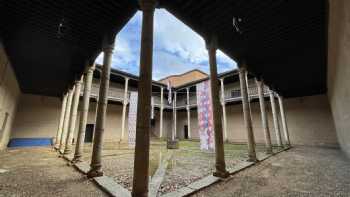 Colegio de Educación Infantil y Primaria &quotHospital de la Cruz"