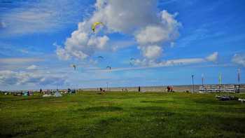 Windloop Kite & windsurfing schools