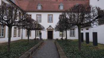 Gymnasium Carolinum