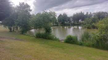 Oak Tree Holiday Park & Fishery