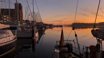 Classic Yacht Sailing