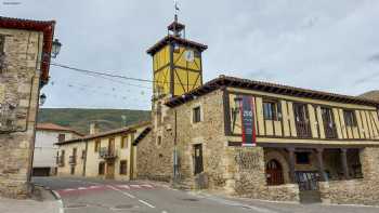 Teatro de Canales de la Sierra