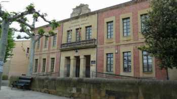 Ceip Beato Jerónimo Hermosilla - Edificio Plaza España