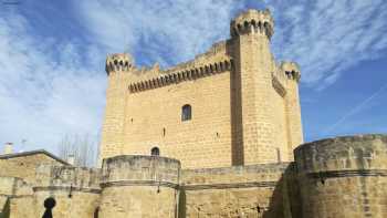 Puerta del Arco y Muralla Urbana de Sajazarra