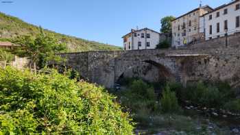 Puente Medieval