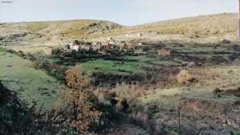 Ruinas de antigüas escuelas de Zenzano