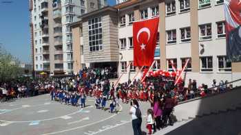 Mimar Selçuk Karakimseli İlkokulu