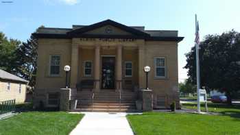 Albion Public Library