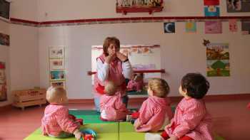 Escola Infantil Mi Primer Cole