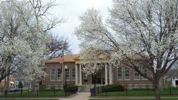 Fairbury Public Library