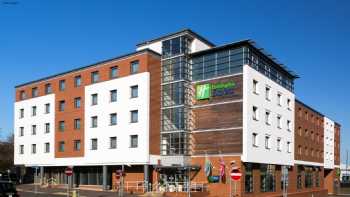 Holiday Inn Express Harlow, an IHG Hotel