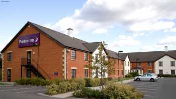 Premier Inn Waltham Abbey hotel