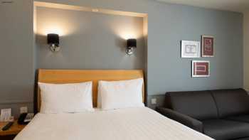 Holiday Inn Brentwood M25, JCT.28, an IHG Hotel