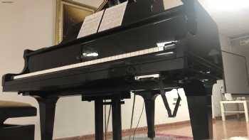 Grand Piano