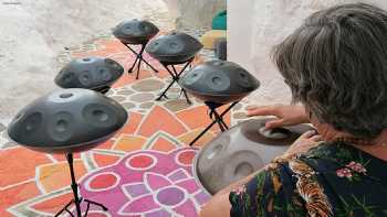 EMH &quotThe Handpan School - Cave"