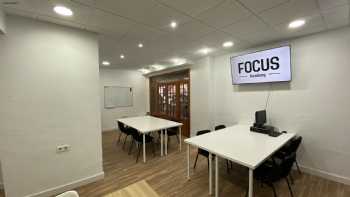 Focus Academy (Academia de estudios)