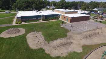 Lewis & Clark Elementary School