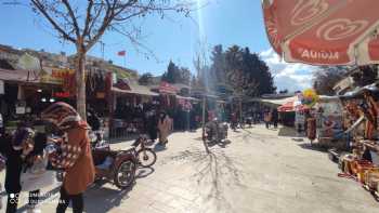 Dergah Çarşısı