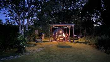 Secret Garden Glamping