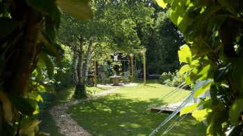 Secret Garden Glamping