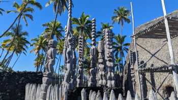 Pu'uhonua O Honaunau National Historical Park