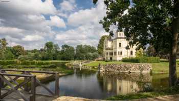 Lützow Schloss