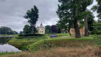 Lützow Schloss