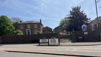 Flower Pots Day Nursery Tring