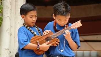 Roy Sakuma ‘Ukulele Studio