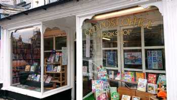 Siop Lyfrau'r Hen Bost/ Old Post Office Bookshop