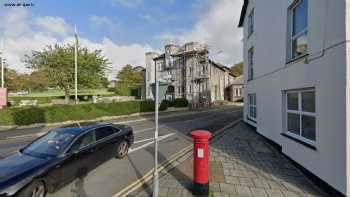 Neuadd Goffa Criccieth Memorial Hall