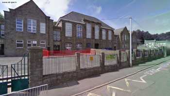 Crumlin High Level Primary School