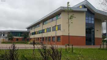 Ysgol Gymraeg Caerffili