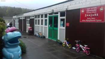 Cwmnedd Primary School