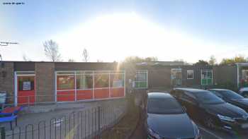 Ysgol Parc Borras Park Community Primary School