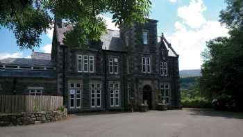 Aran Hall School