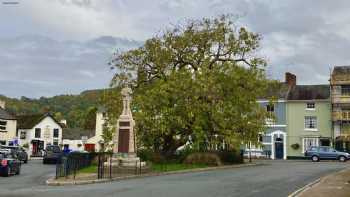 Monmouth Community Hub and Library