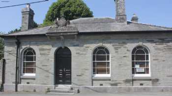 Newcastle Emlyn Library