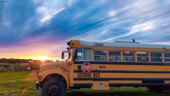 American School Bus Glamping